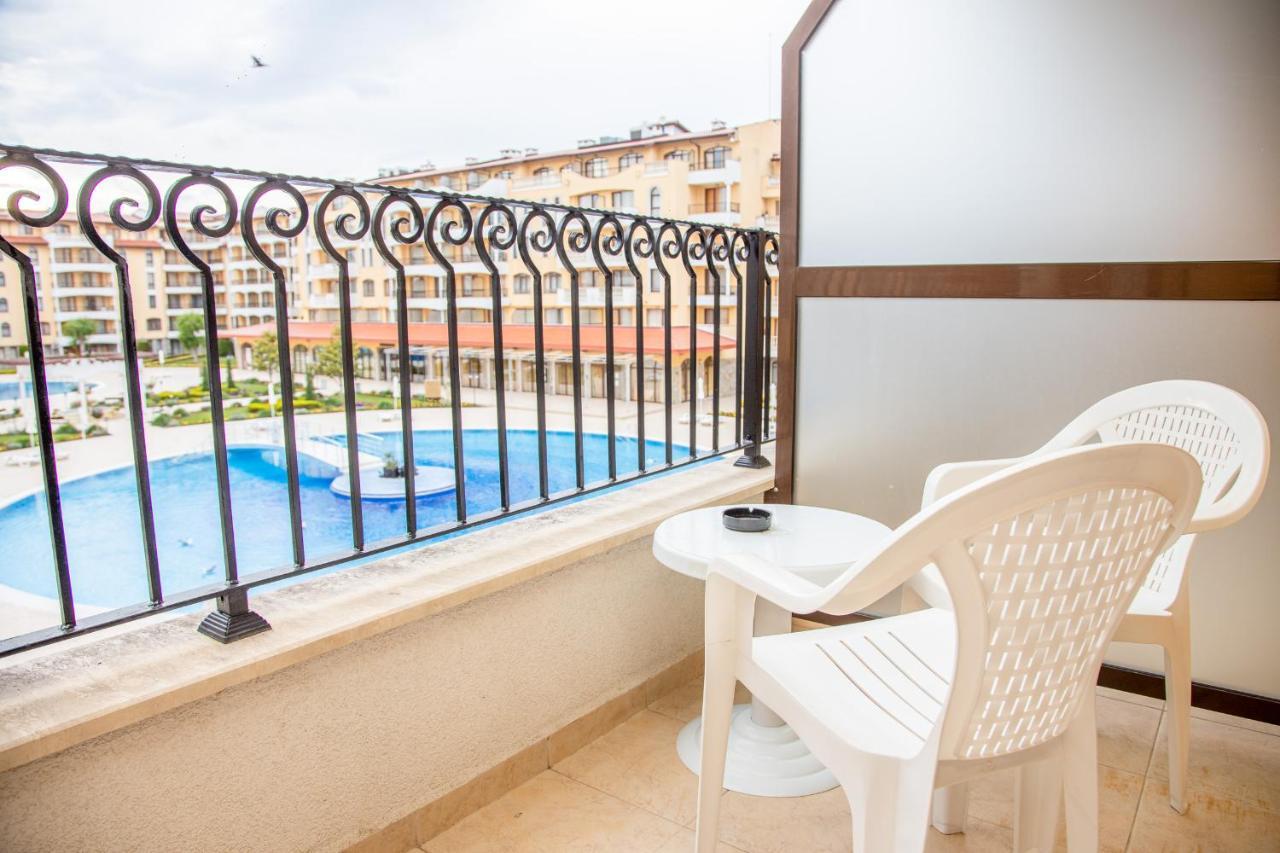 Sunny Apartment In A Complex With A Pool And Gym By Flаt Manаger ساني بيتش المظهر الخارجي الصورة